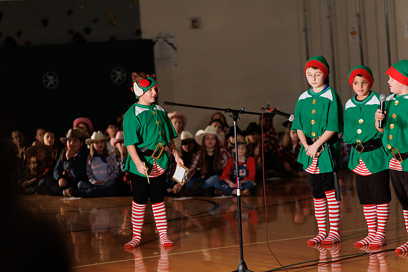 926A8163