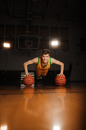 Pierce Brockman-8201_