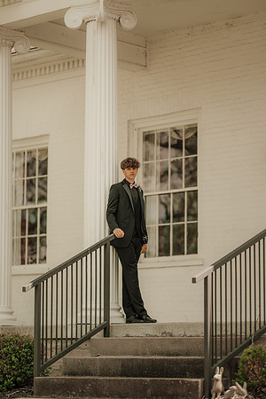 Pierce Brockman-7647