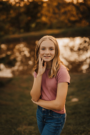 926A6812