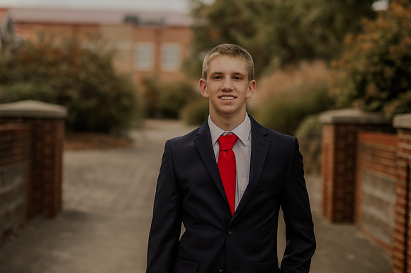 Pierce Brockman-0003