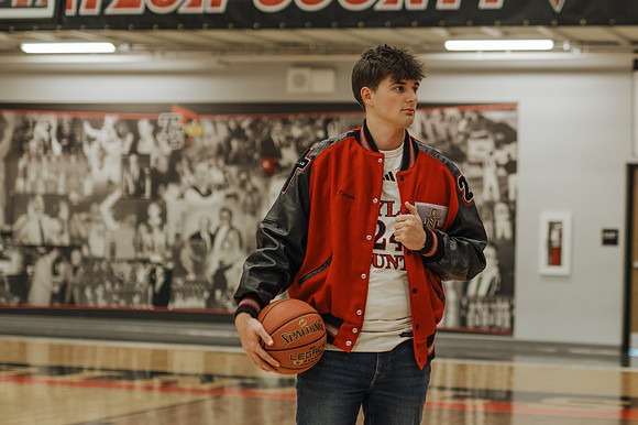 Pierce Brockman-9751