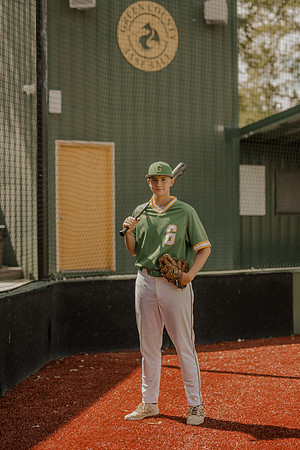 Pierce Brockman-4044